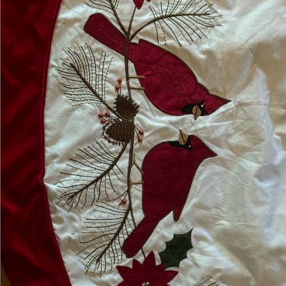 Red Cardinal Christmas tree skirt with red poinsettias. - Picture 2 of 3